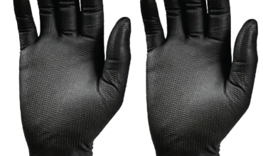 black rubber gloves